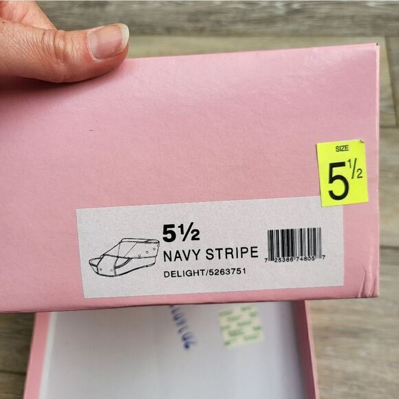 Crown Vintage navy stripe delight - Picture 3 of 9